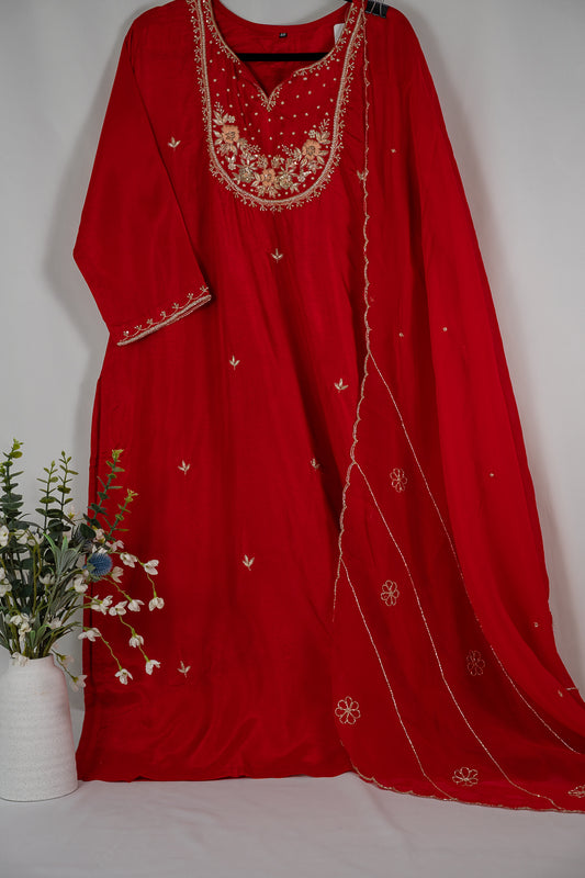 Red Floral Zardozi Embroidered Kurta Set